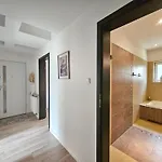 Apartment Garden- Parking, Ogrodek, Cicha Okolica Praust