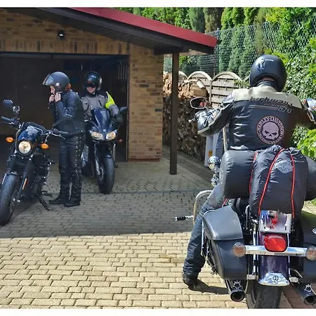 דירה Garden- Parking, Ogrodek, Cicha Okolica פרוז'ץ' גאנסקי