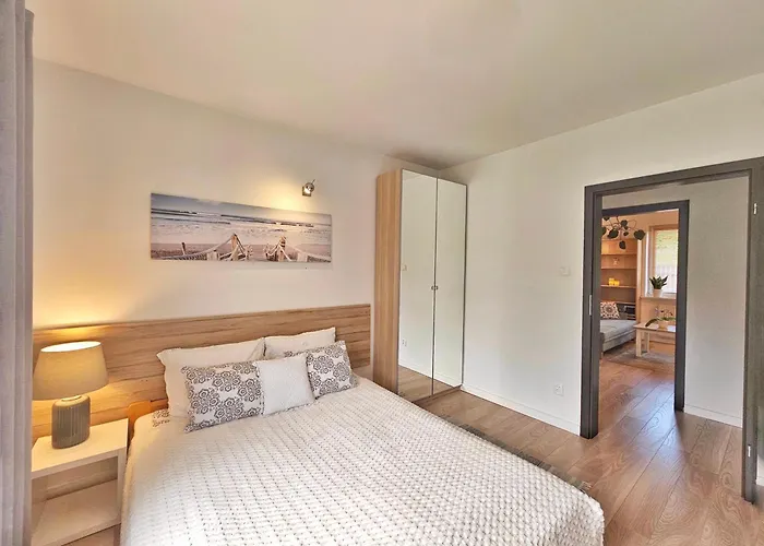 Garden- Parking, Ogrodek, Cicha Okolica *