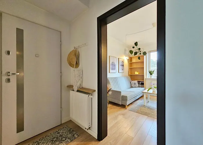 Garden- Parking, Ogrodek, Cicha Okolica * بروشت غداينسكي