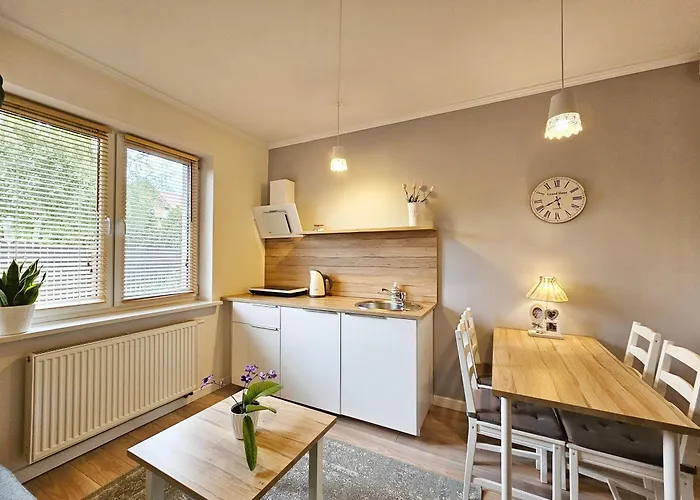 Garden- Parking, Ogrodek, Cicha Okolica * بروشت غداينسكي